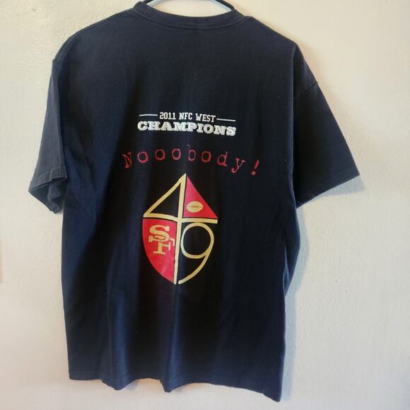 Hanes 2011 NFC SF 49ers Tshirt size large - Picture 3 of 3